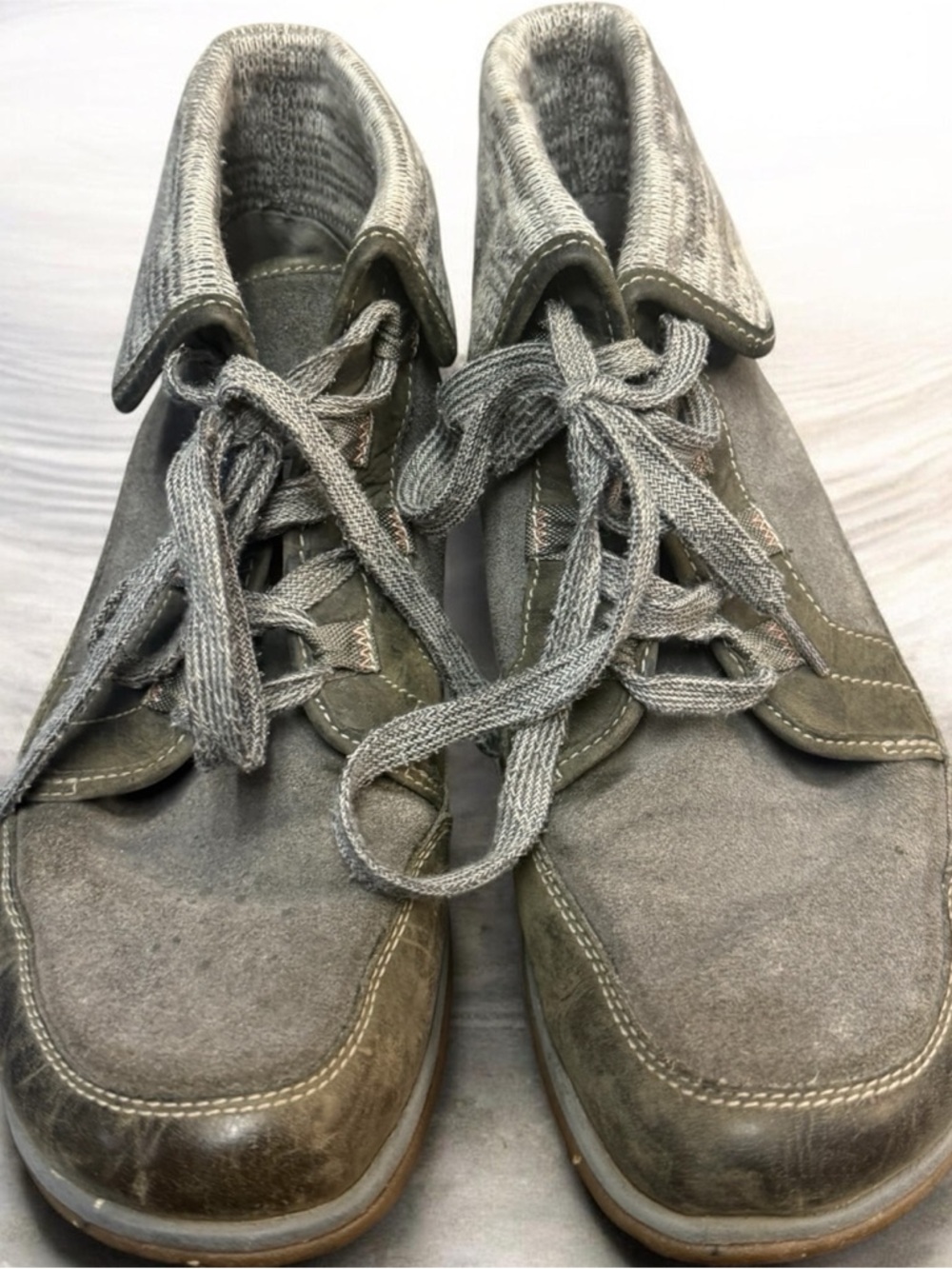 Chaco Women's Barbary Boot Grey Size 10 - Picture 2 of 6